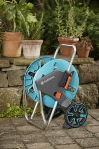 CARRO PORTAMANGUERA CLEVERROLL GARDENA